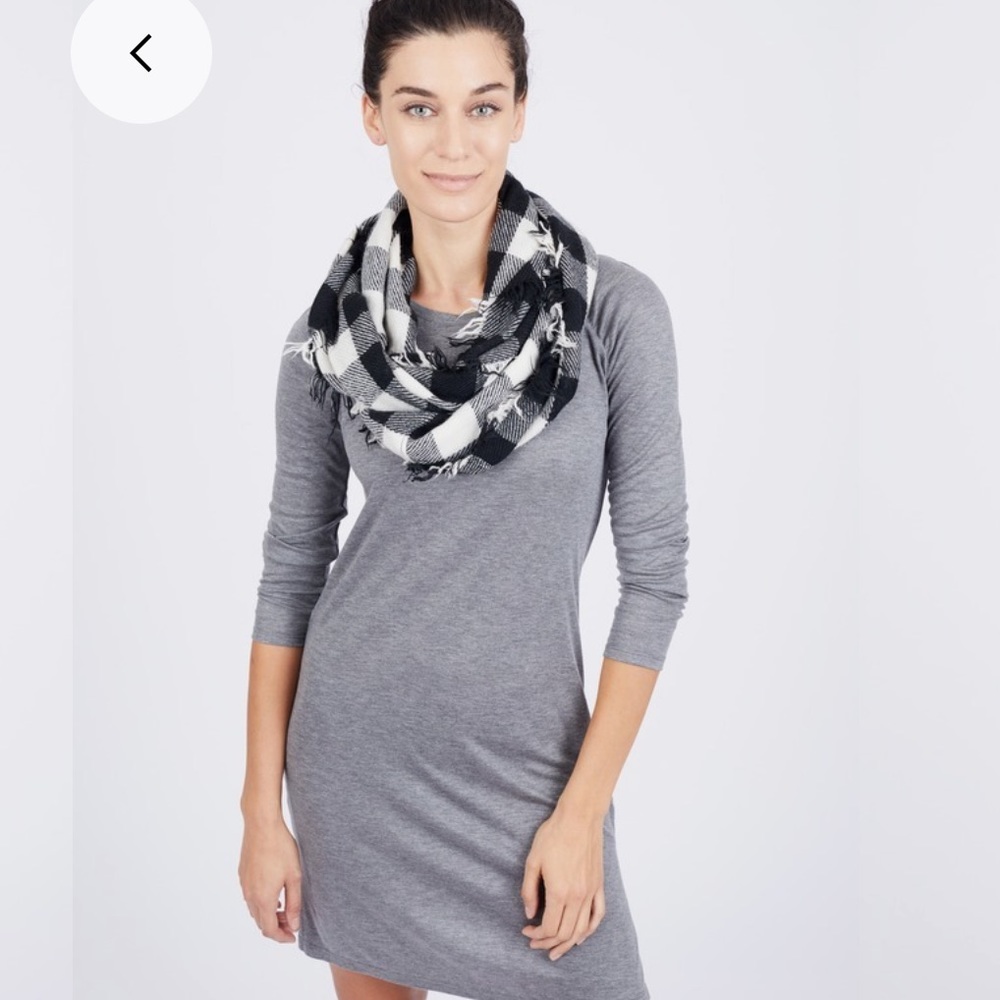 818 Gray Raglan Casual Dress EUC